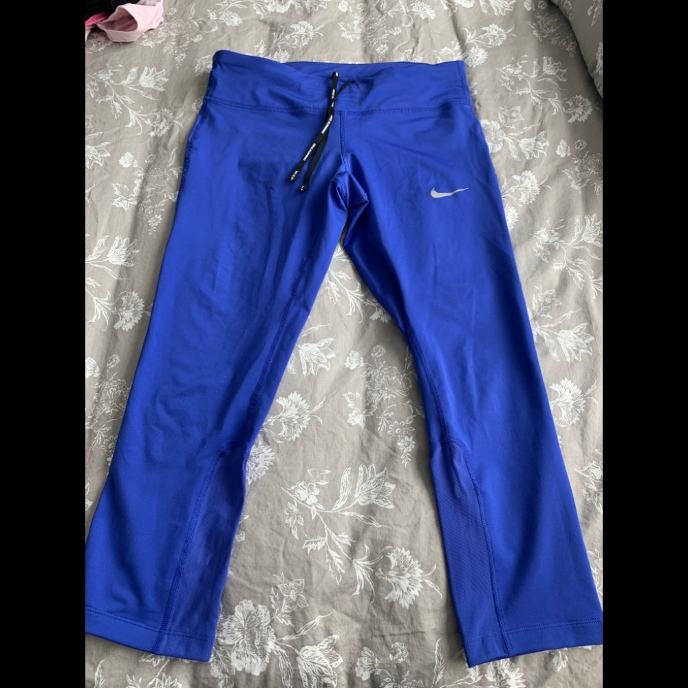 Nike Running Crop with mesh